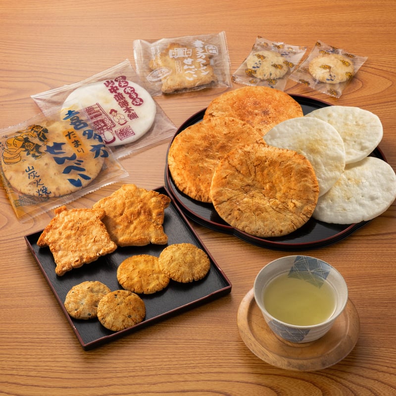喜多方の定番土産｜こたまりせんべい付き団らんセット【山中煎餅本舗