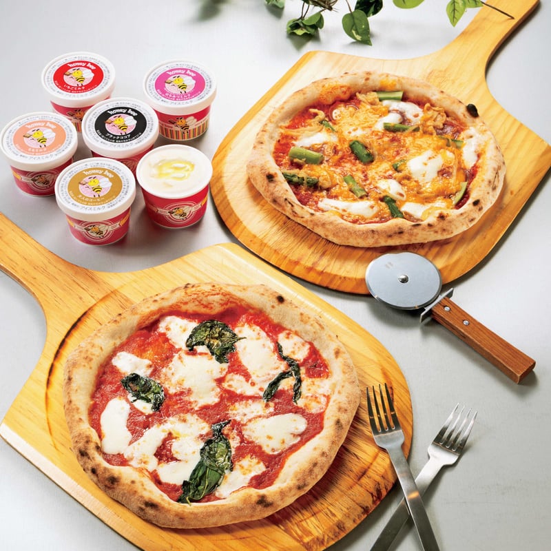 zさま専用　購入ページ もちもち米粉ピザとジェラートセット【米Pizza TT Brothers 福島市