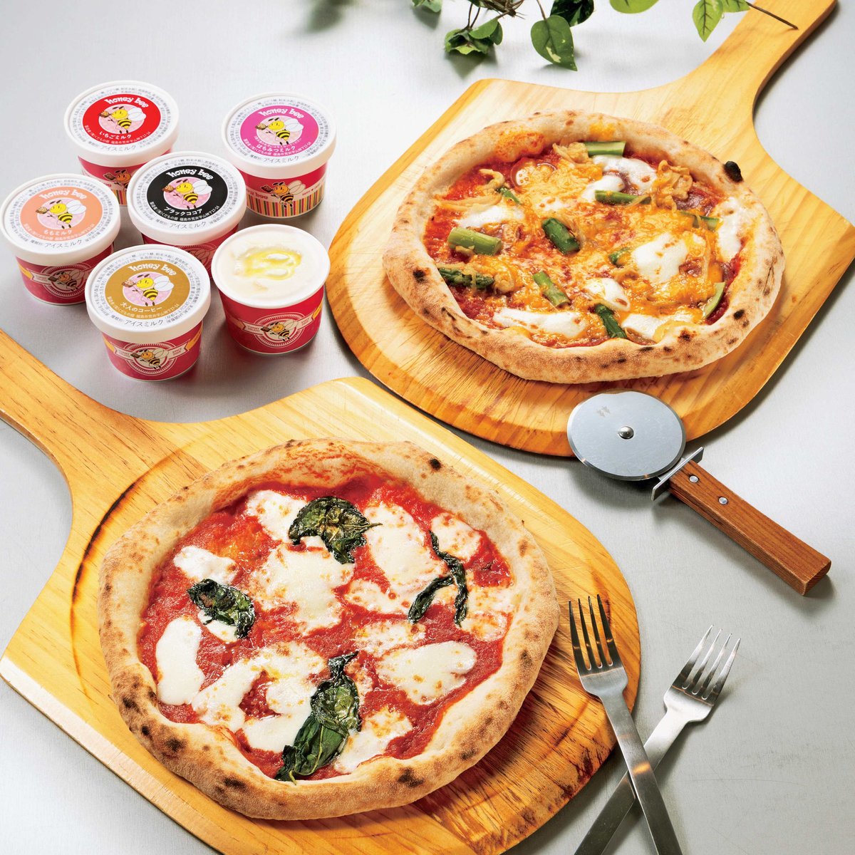 保冷剤付きでパーティーに｜もちもち米粉ピザとジェラートセット【米