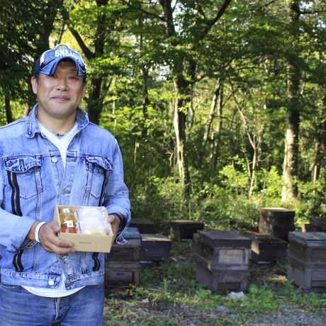 やさしい甘さの純粋はちみつ｜国産はちみつとハニーナッツのセット【鈴木養蜂場　福島市】