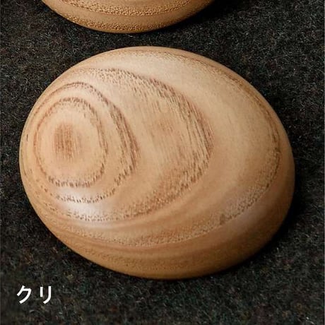 服やバッグにワンポイント｜奥会津の木のブローチ　【工房 あかるむ　三島町】