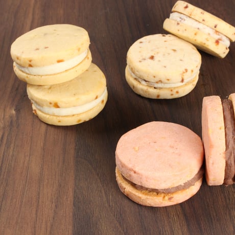 会津の果物を使った焼き菓子｜大人のショコラサンド 桐箱入り＜会津＞　月光－TUKIAKARI－【月光(つきのひかり)　喜多方市】