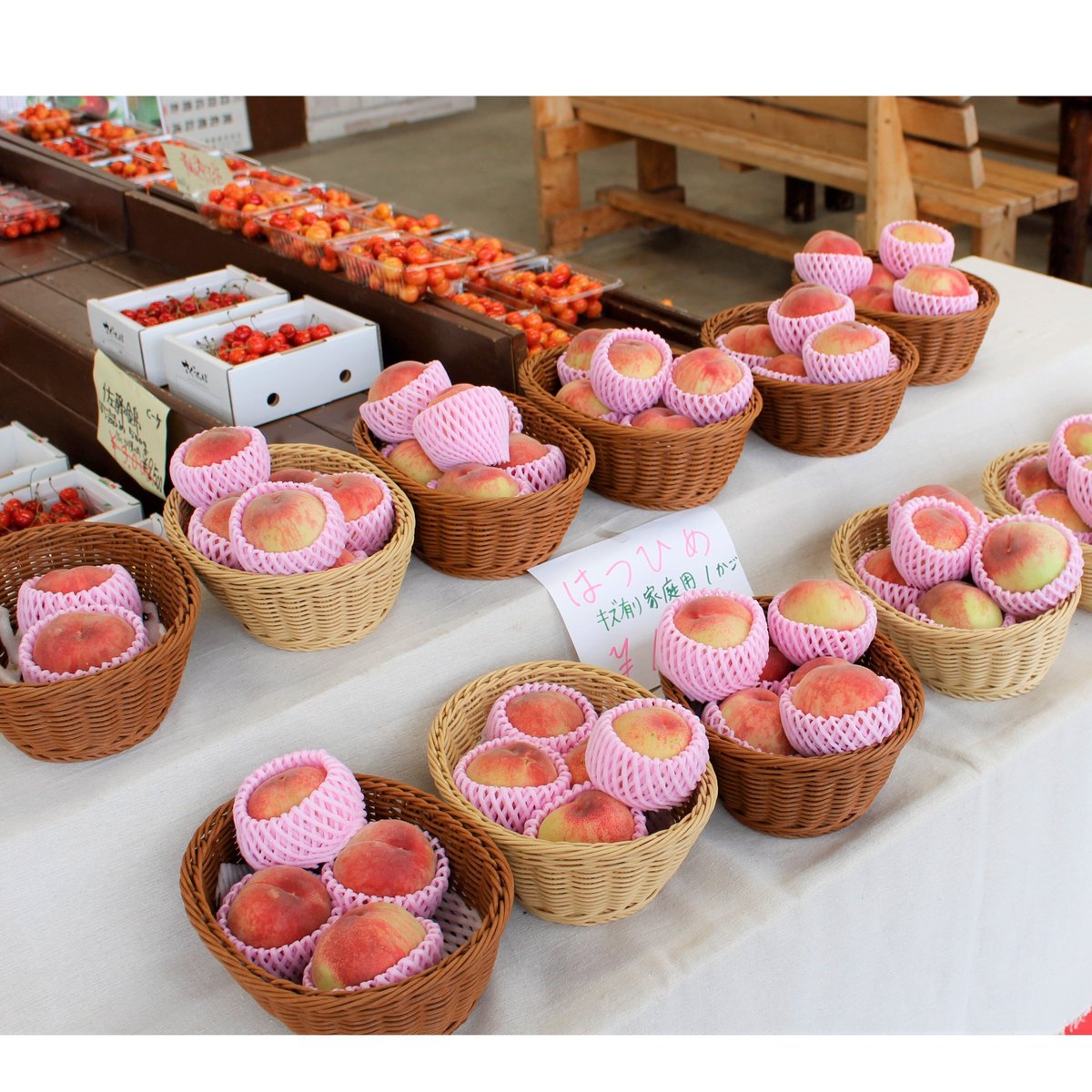 もも (くだものばたけ) fit=scale-down,w=1200