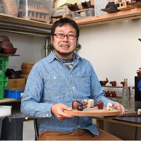 おもちゃにも！会津杉の赤べこ｜ほっこり家族の木べこセット 【工房 温(ぬく)　喜多方市】
