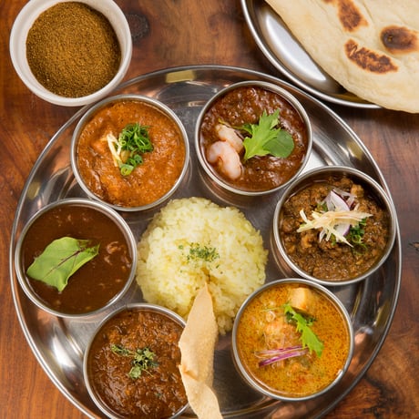 人気カレー店の味をお届け｜笑夢カレーギフトセット(4パック)【Curry and Spice dishes 笑夢　福島市】