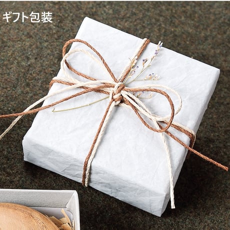 服やバッグにワンポイント｜奥会津の木のブローチ　【工房 あかるむ　三島町】