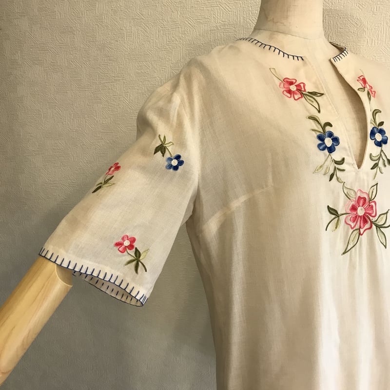Shirley Bredal 刺繍フラワーチュニック 18-24m Shirley Bredal