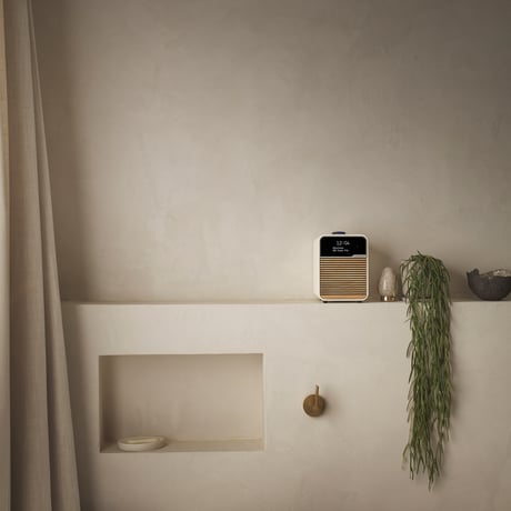 R1mk4 Deluxe Bluetooth Radio【ruarkaudio（ルアークオーディオ）】