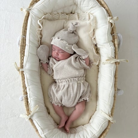 即納【peekaboo】Yes newborn set