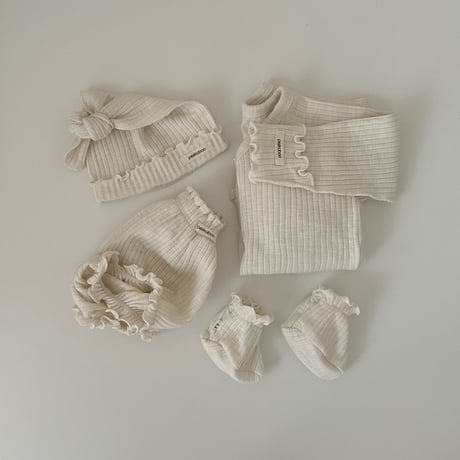 即納【peekaboo】Ann newborn set