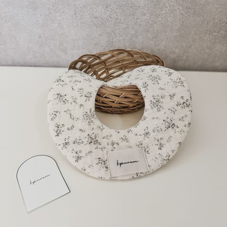 即納【collaboration item】ejon bib -circle type-