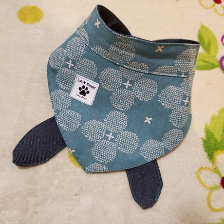 ハンドメイド　犬　リバーシブルスタイ　バンダナ　兜　端午の節句　柴犬柄　龍和柄 ハンドメイド犬リバーシブルスタイバンダナ兜端午の節句柴犬柄龍和柄