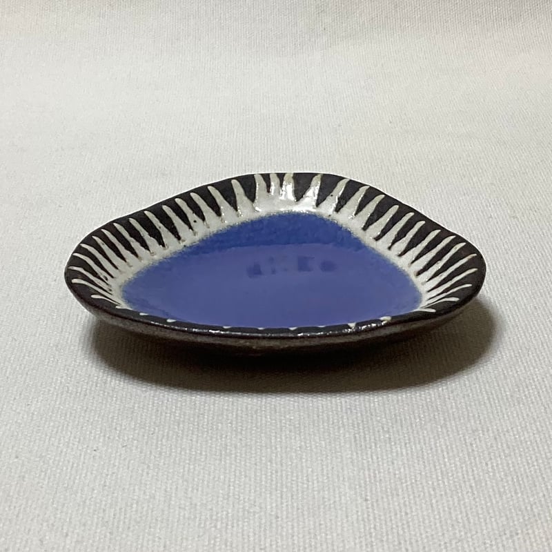 マカロンシリーズ さんかく豆皿 空色 2 | 眞正陶房公式online shop