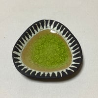 マカロンシリーズ　さんかく豆皿　オリーブ　2