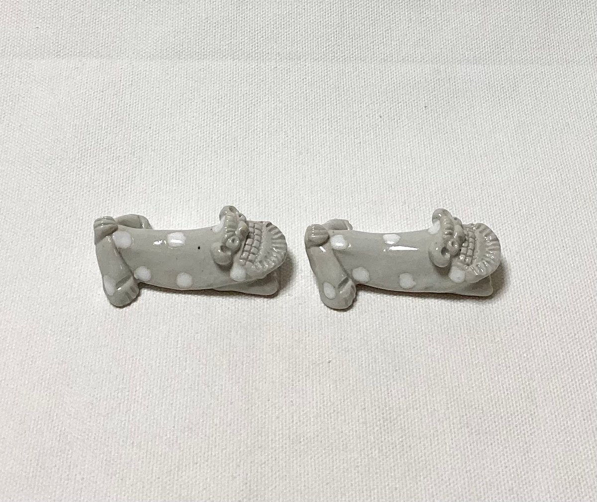 シーサー2個セット 箸置き しろドット | 眞正陶房公式online shop シーサー2個セット 箸置き しろドット | 眞正陶房公式online shop