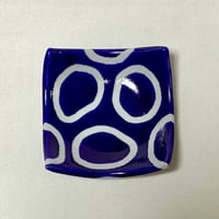 リングシリーズ　3寸正方皿　ルリ　4