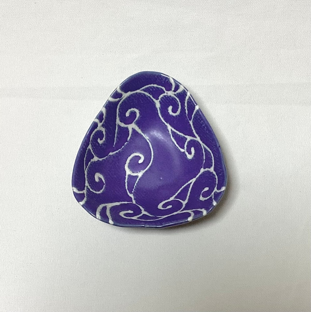 アラベスクシリーズ さんかくボウル ラベンダー 1 | 眞正陶房