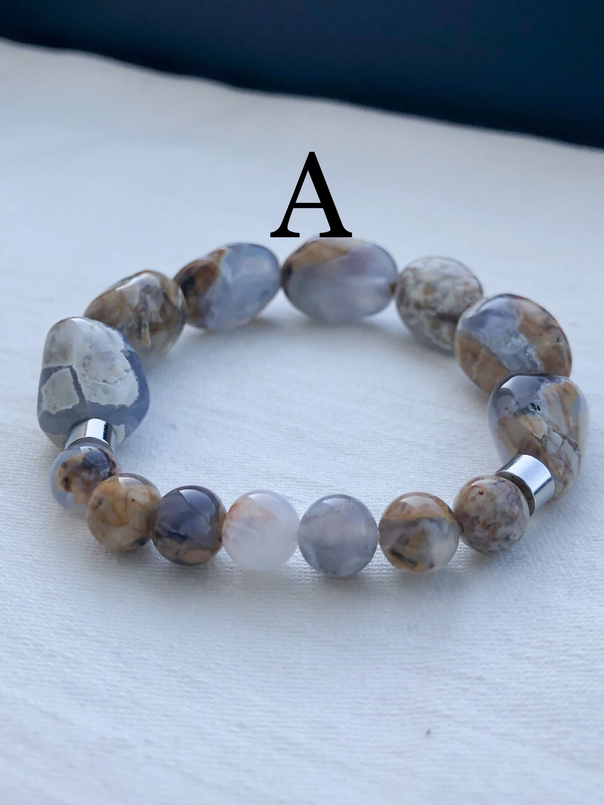 ブルーカルセドニーのブレスレット＆チャームセット