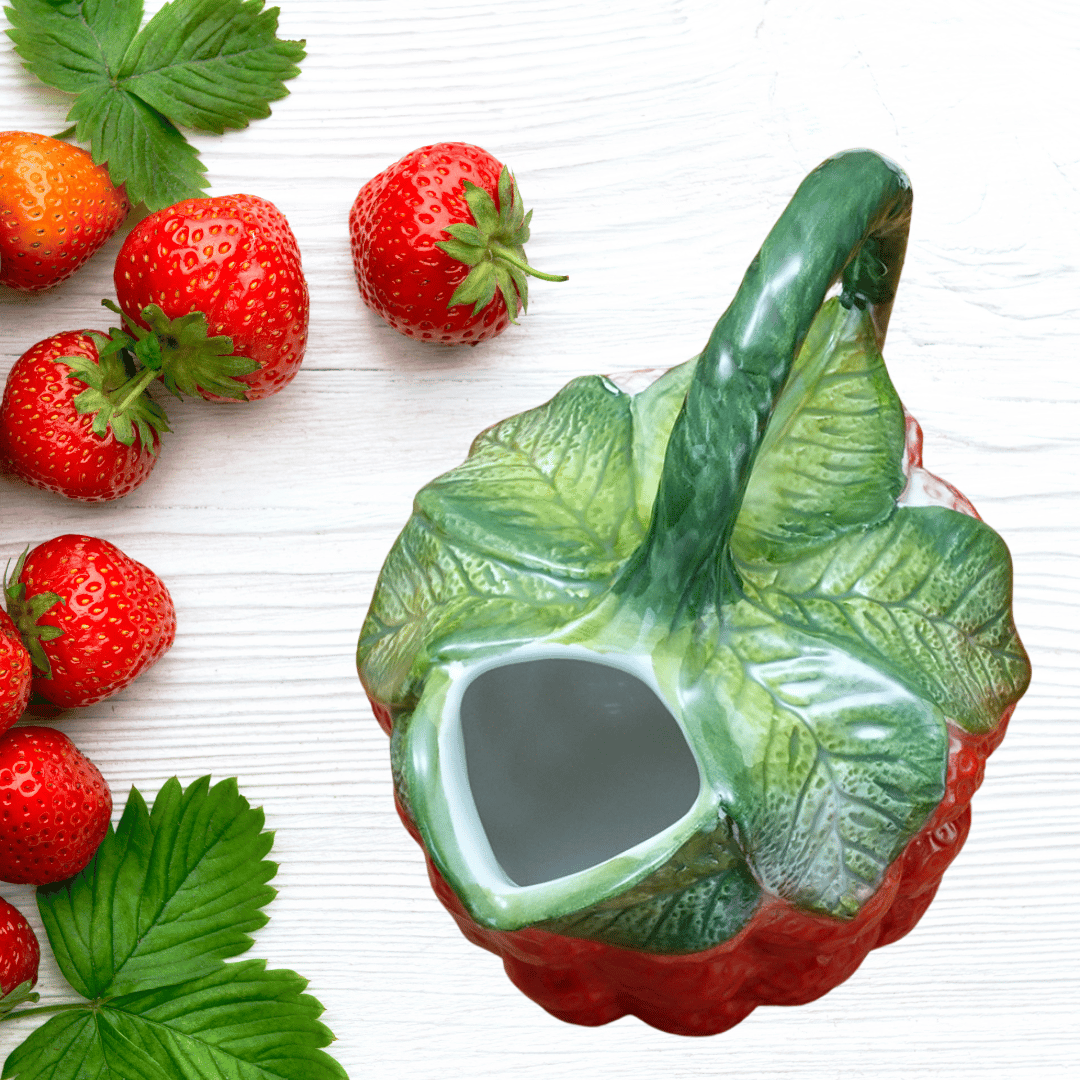 イタリア製・手作り陶器【いちごカラフェ】 | Pomod'oro