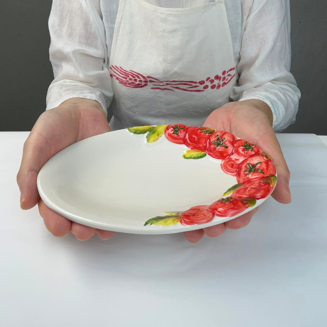 4枚セット オーバルプレート トマト柄 イタリア製 立体レリーフ バッサーノ 4枚セット オーバルプレート トマト柄 イタリア製 立体レリーフ