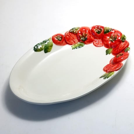 イタリア製バッサーノ陶器【トマト柄・オーバル皿】