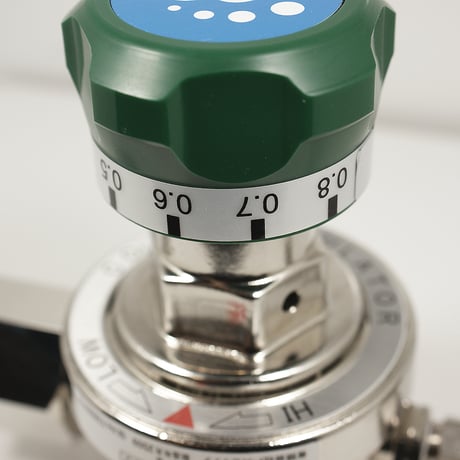 炭酸水製造 炭酸水メーカー Beeタン/新型モデル 超炭酸水++(プラス2） 8.0気圧減圧弁/単品