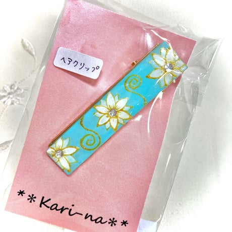 No.653 お花のヘアクリップ（エメラルド）