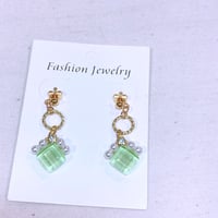 パールのピアス No272