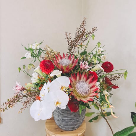 Flower Arrangement 22000