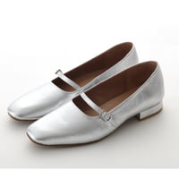 限定セール！PELLICO ポインテッドトゥパンプス シルバー35/22.5 fit=scale-down,w=1200