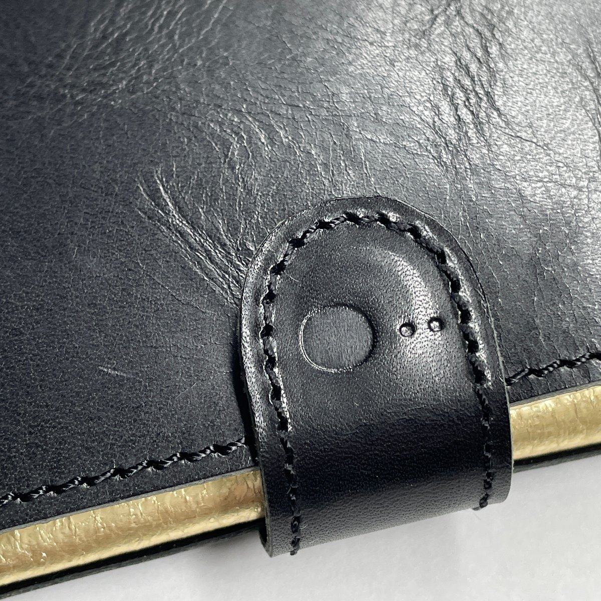 レザーカードケース／ブラック | gr.