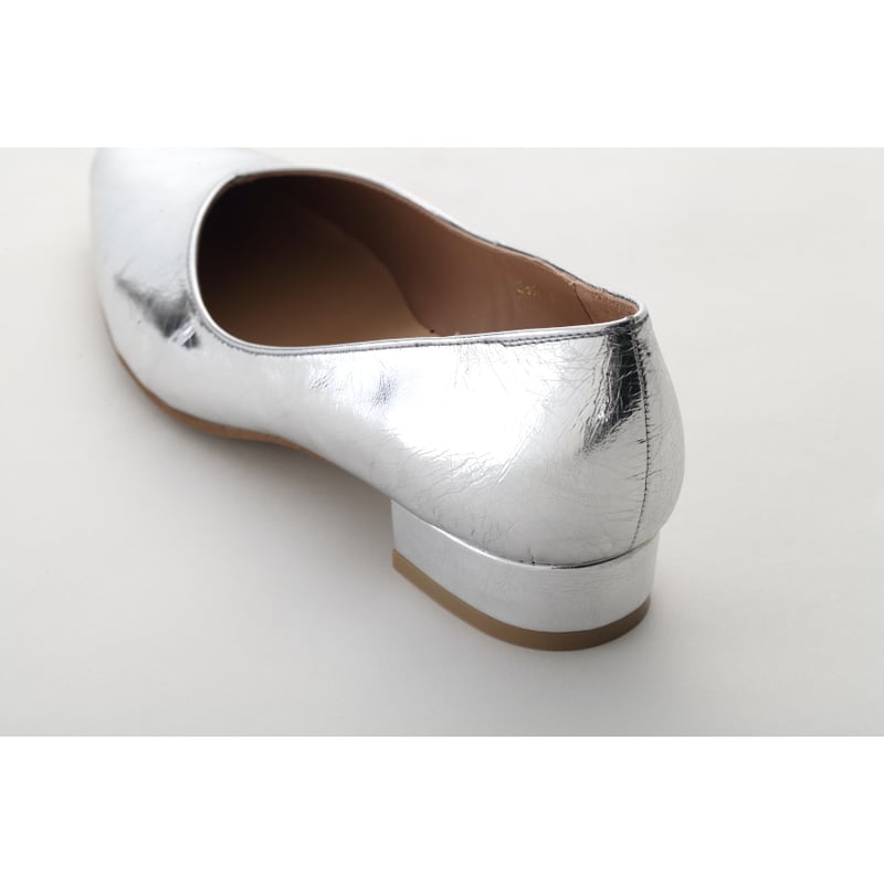 リニューアル】ポインテッドトゥフラットパンプス/シルバー | gr. リニューアル】ポインテッドトゥフラットパンプス/シルバー | gr.