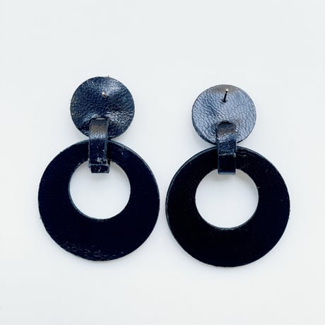 HOOP/ブラック（ピアス・イヤリング）