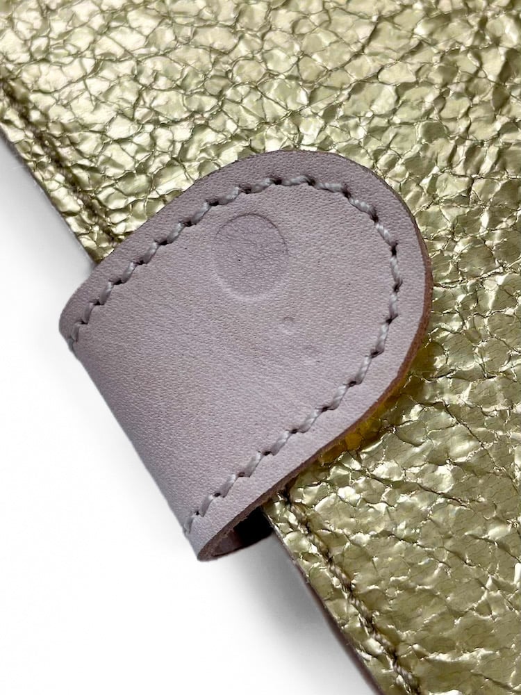レザーカードケース ／ゴールド | gr.