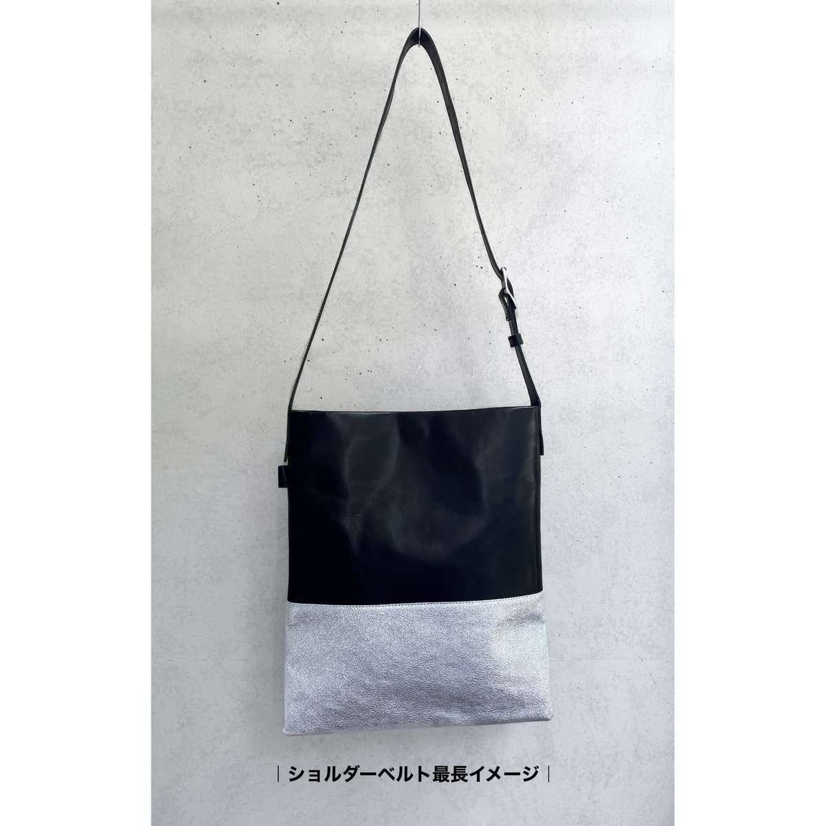 HA NT I NＧ　W o R LD ショルダーバッグ HA NT I NG W o R LD ショルダーバッグ