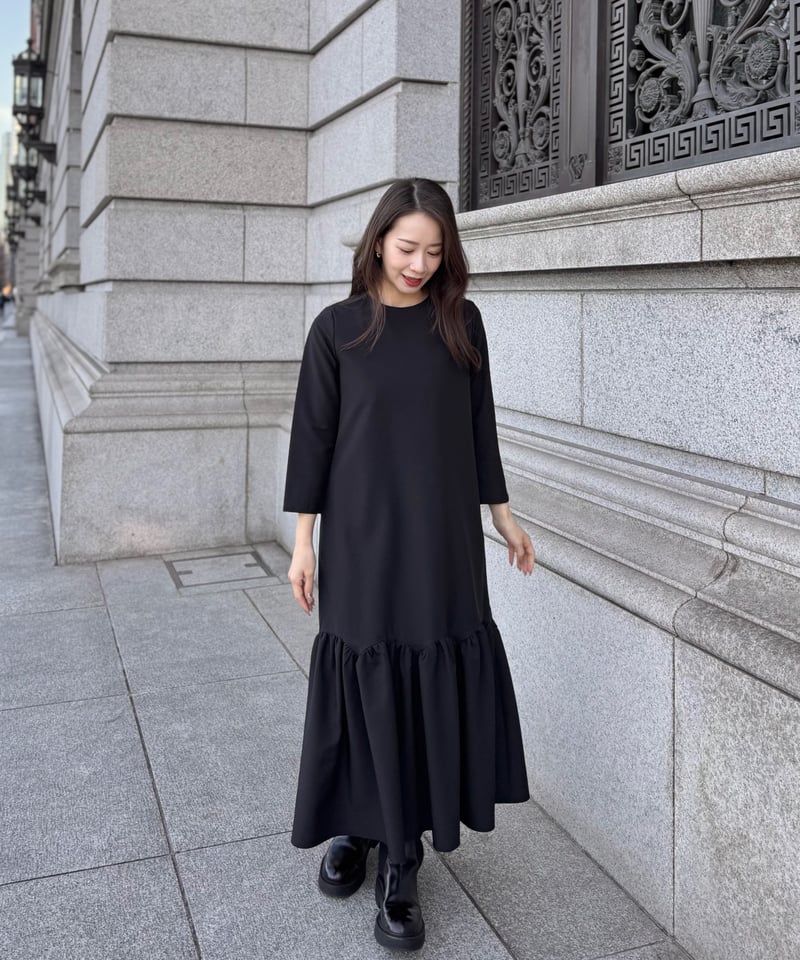 ワンピース SAKURAL 裾スカラップワンピース長袖・short丈(ブラック) | Syell Raffiné