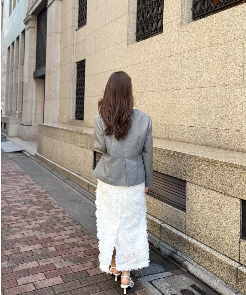 フラワータイトスカート(ホワイト) | Syell Raffiné