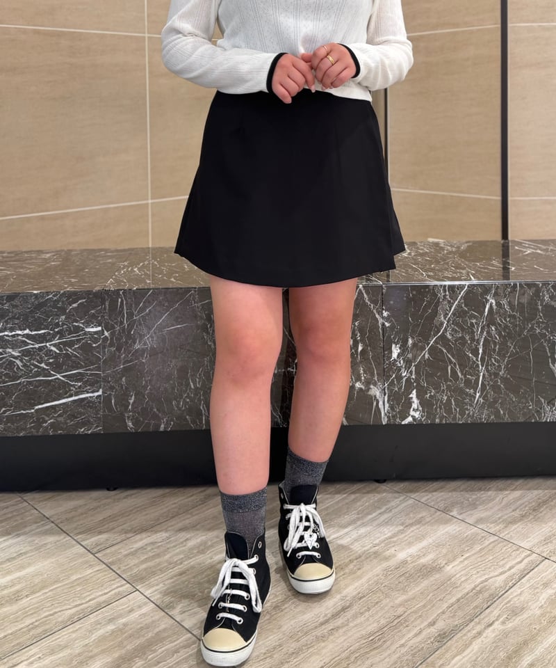 ラップショートパンツ -ブラック- | Syell Raffiné