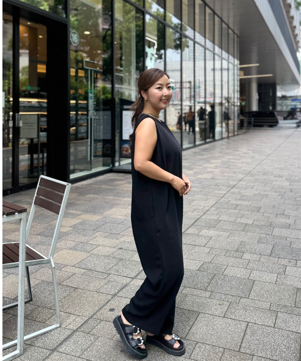 スタイリッシュサロペット(ブラック) | Syell Raffiné