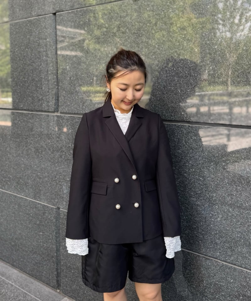 JANインゲボルグ　黒ジャケット パールチェーンリボン付き JANインゲボルグ 黒ジャケット パールチェーンリボン付き