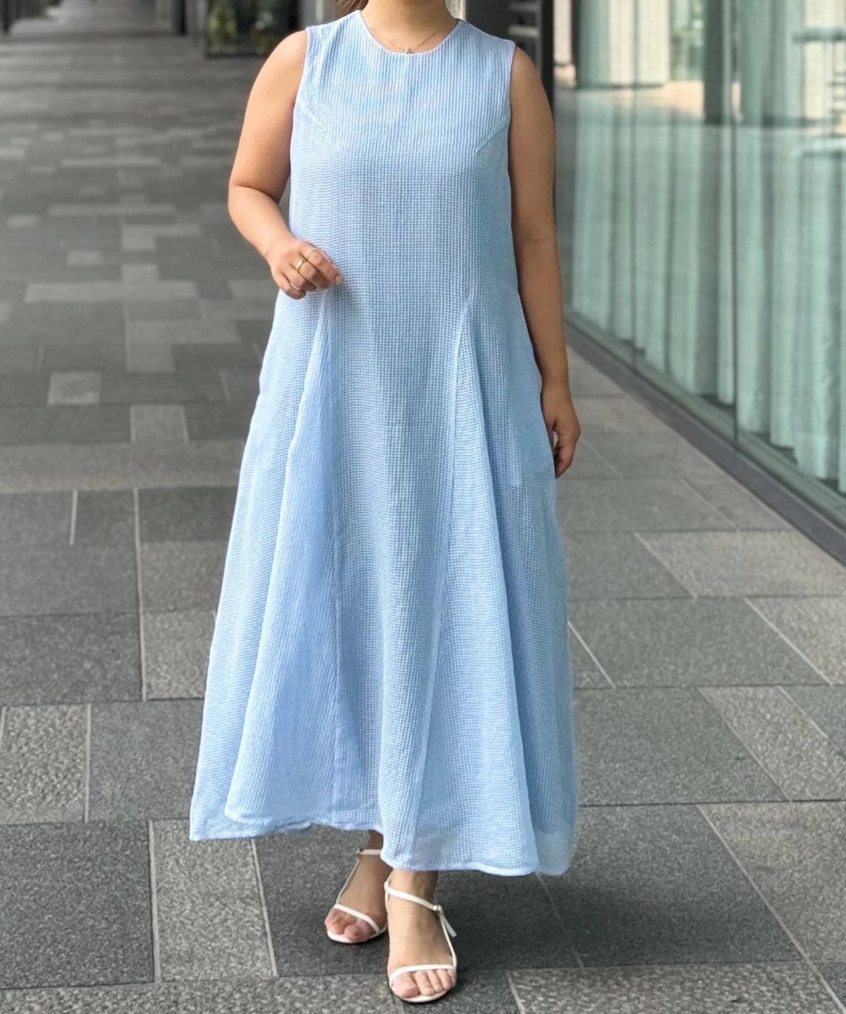 TED BAKER ライトブルー ひざ丈ワンピース 1 TED BAKER ライトブルー ひざ丈ワンピース 1