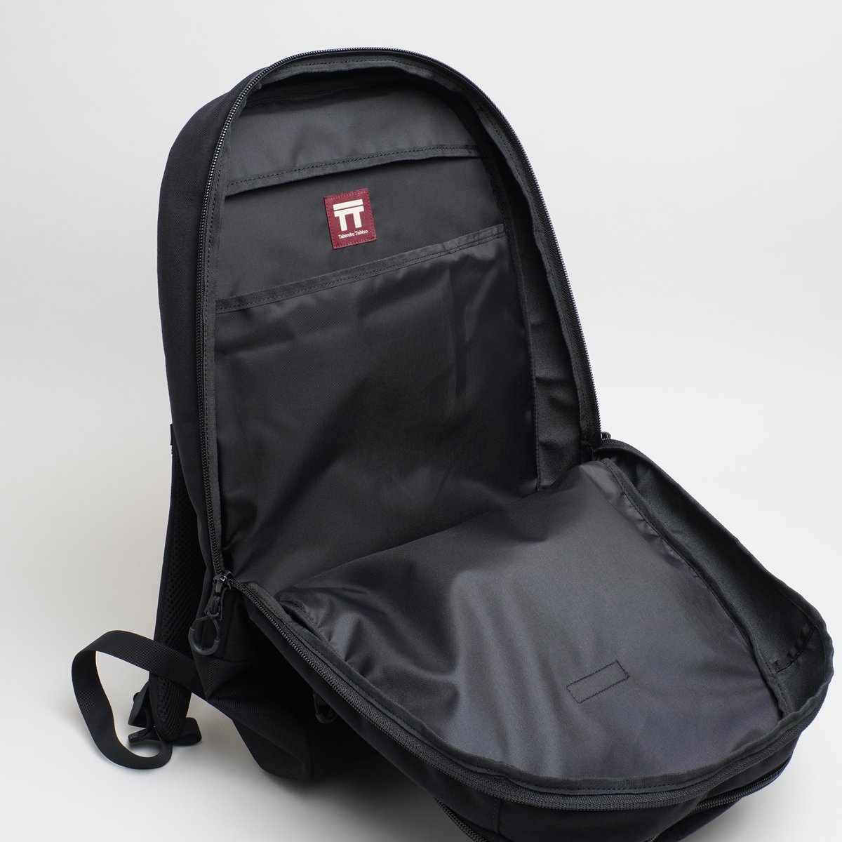 受注生産】T2 Daypack 18 / Black | Tabisuke Tabizo 受注生産】T2 Daypack 18 / Black | Tabisuke Tabizo