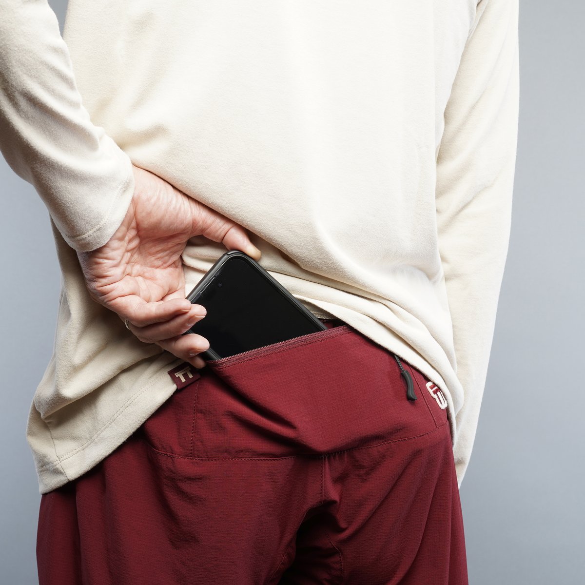 T2 Traverse Pants / Wine | Tabisuke Tabizo