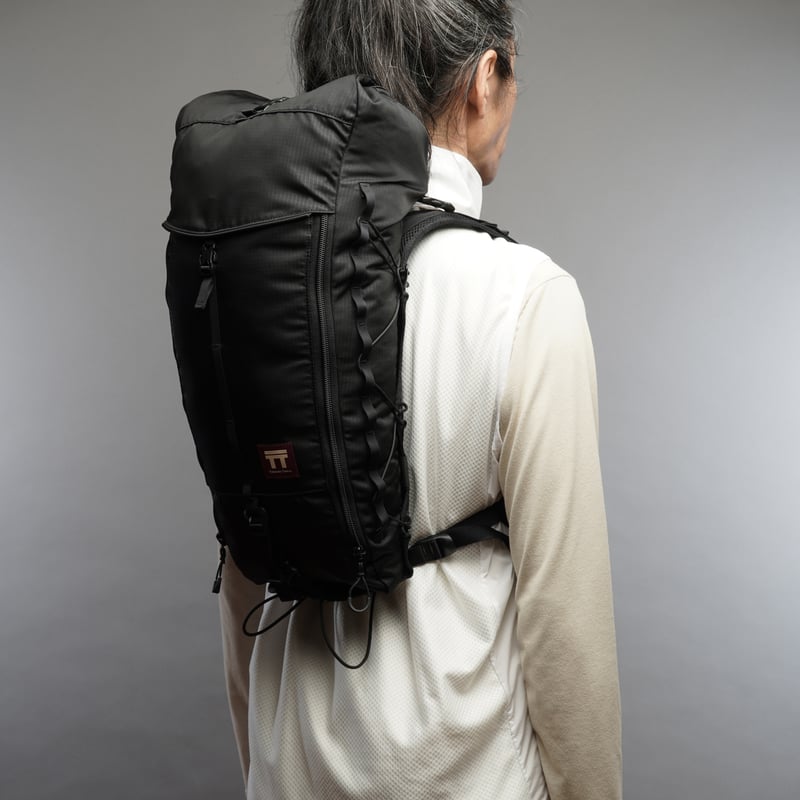 【断捨離出品・希少】SPYDER ブラック スキーパンツ　サイドフルジップタイプ 断捨離出品・希少】SPYDER ブラック スキーパンツ サイド
