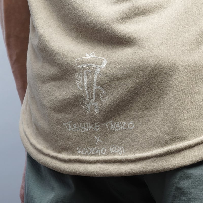 T2 Running Singlet 2025 / Beige | Tabisuke Tabizo