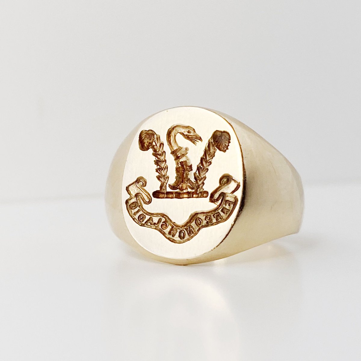 【TIFFANY＆Co.】VINTAGE SIGNET RING 15号 Vintage Yellow Gold Signet Ring by Tiffany & Co.