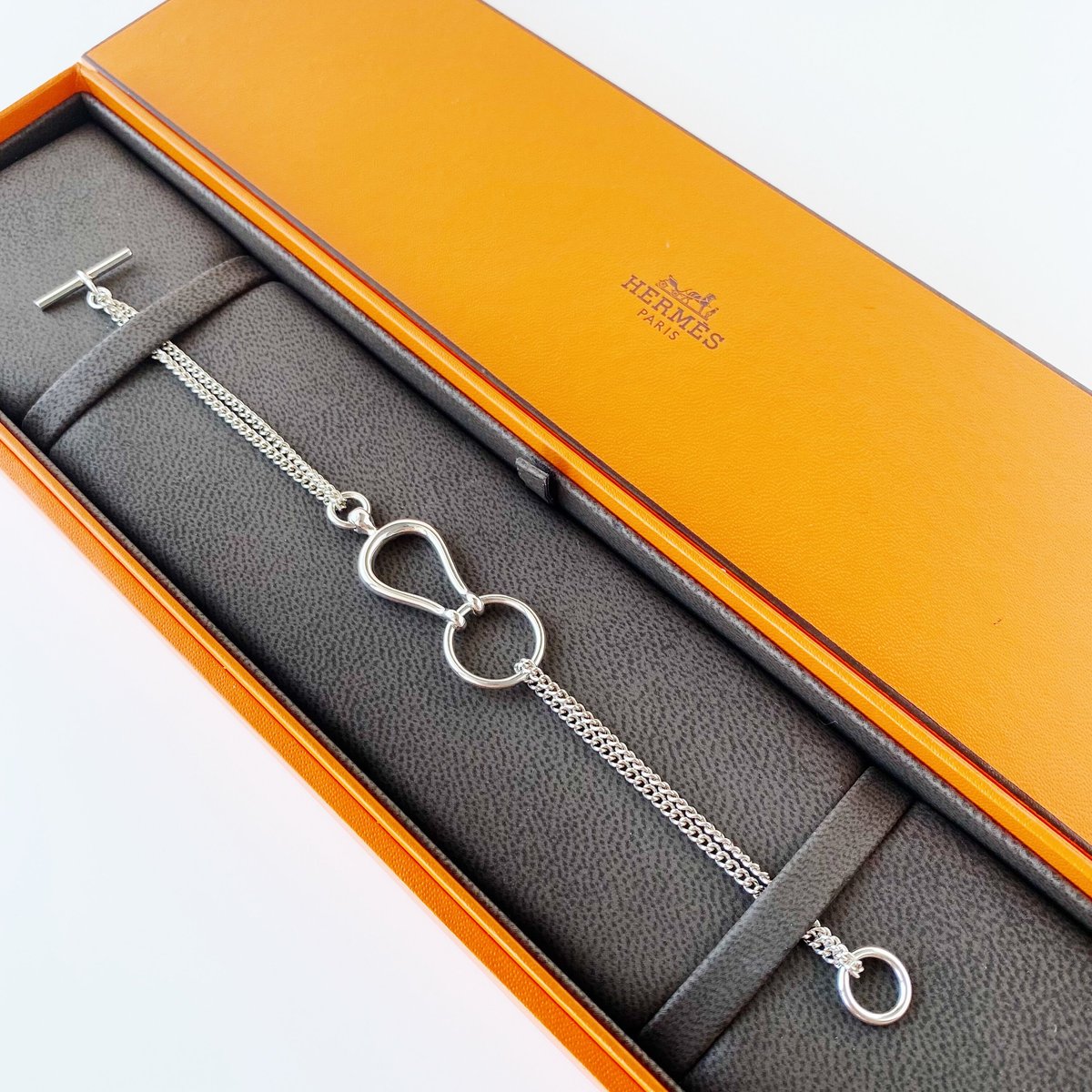 SOLD】HERMES Arabesque Bracelet | Nice&Smooth SOLD】HERMES Arabesque Bracelet | Nice&Smooth
