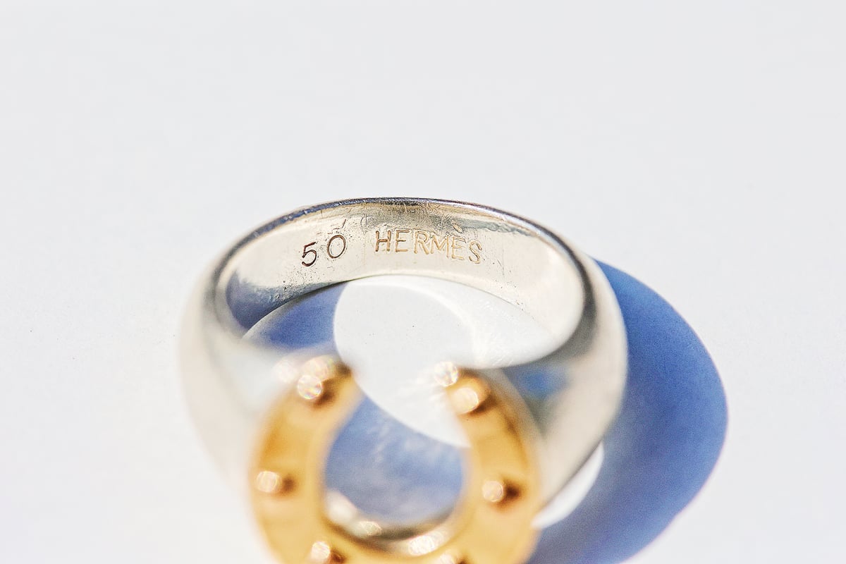 SOLD】Vintage HERMES Horseshoe 18K Combination