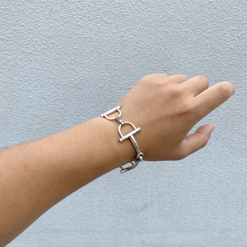 SOLD】Vintage HERMES Mors des course Bracelet | SOLD】Vintage HERMES Mors des course Bracelet |