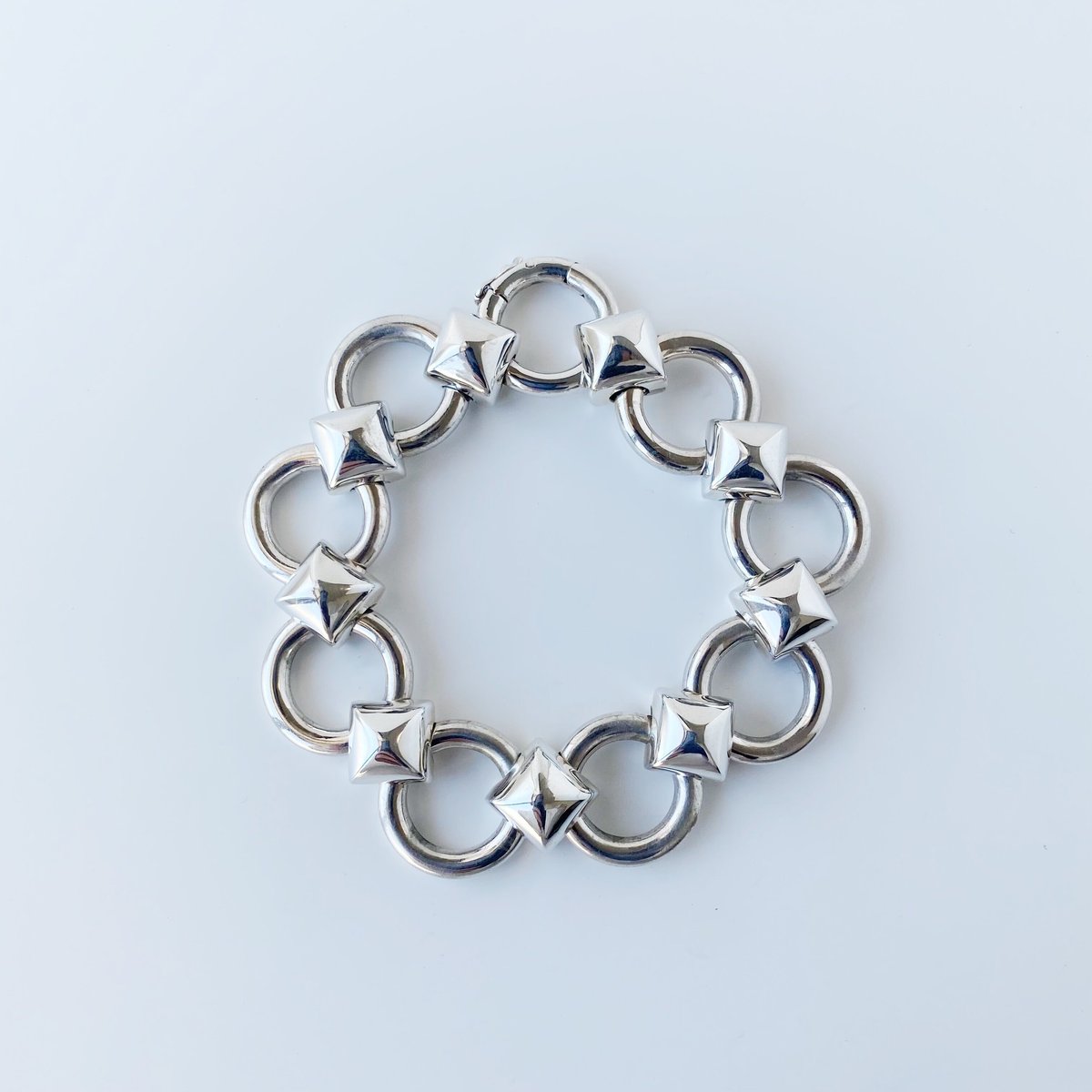 SOLD】Vintage HERMES Lancelot Bracelet | Nice&S SOLD】Vintage HERMES Lancelot Bracelet | Nice&S